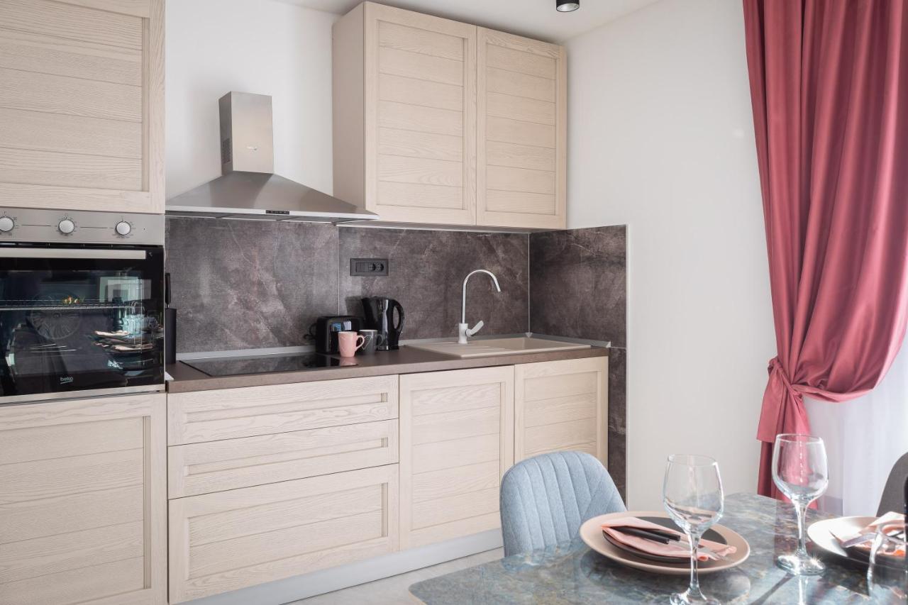 Luxury Apartment Lorena - Private Heated Pool - Jesenice  Extérieur photo