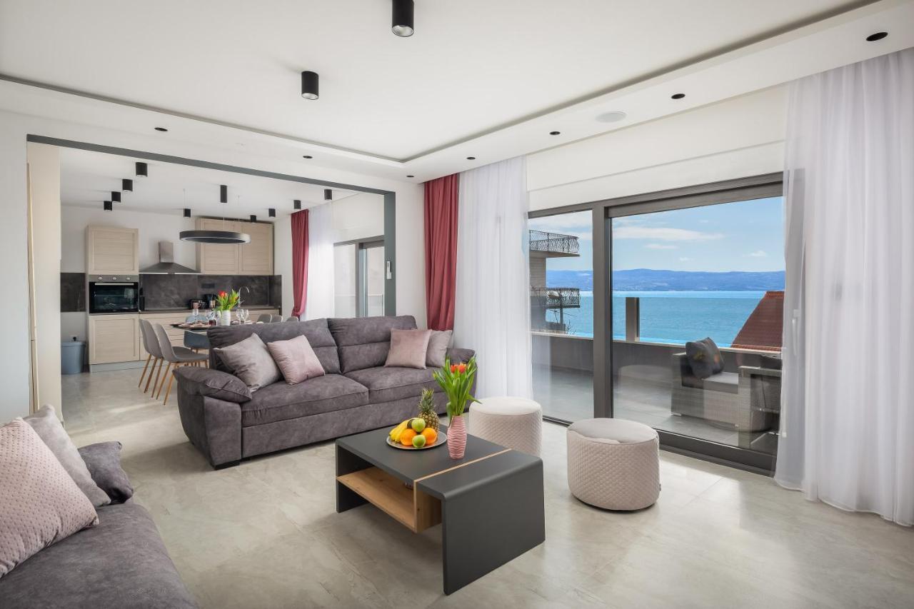 Luxury Apartment Lorena - Private Heated Pool - Jesenice  Extérieur photo