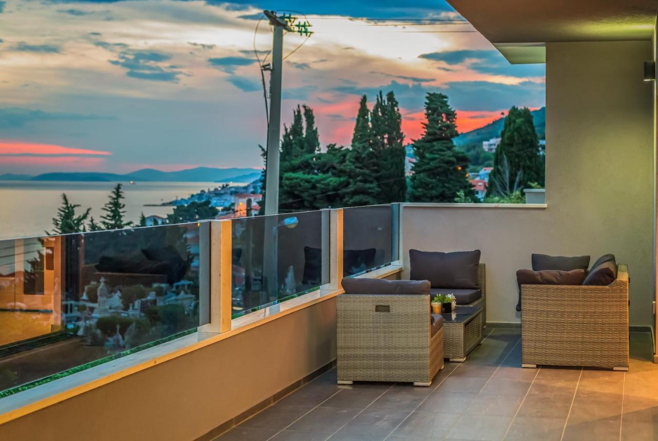 Luxury Apartment Lorena - Private Heated Pool - Jesenice  Extérieur photo